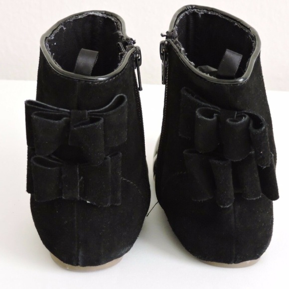 GAP True Black Boots V2 Modern Bow Zip Slip On 10 - Picture 3 of 6